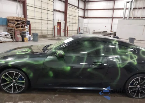 2021 BMW M440I xDrive z USA, uszkodzony, nr VIN WBA13AR02MCF66802